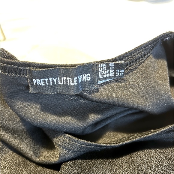 Little Black Dress- with long sleeves US size 2 - Picture 2 of 2